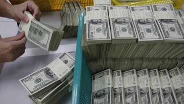 চলতি অর্থবছরে ৫৩৮ কোটি ডলার কিনল কেন্দ্রীয় ব্যাংক